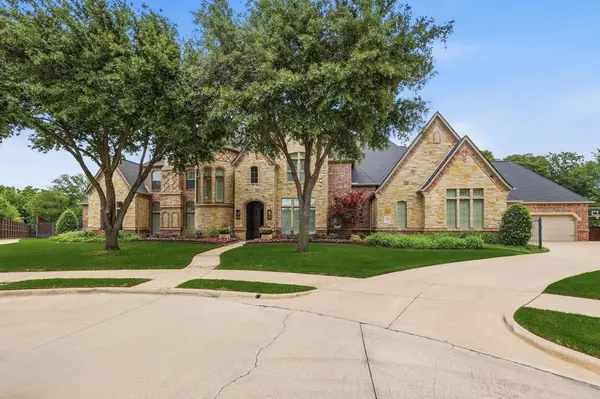 2216 Yeargain Court, Southlake, TX 76092