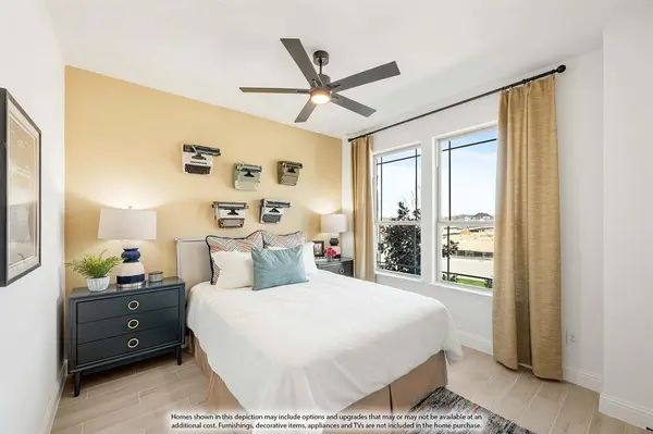 921 River Oaks Drive, Godley, TX 76044