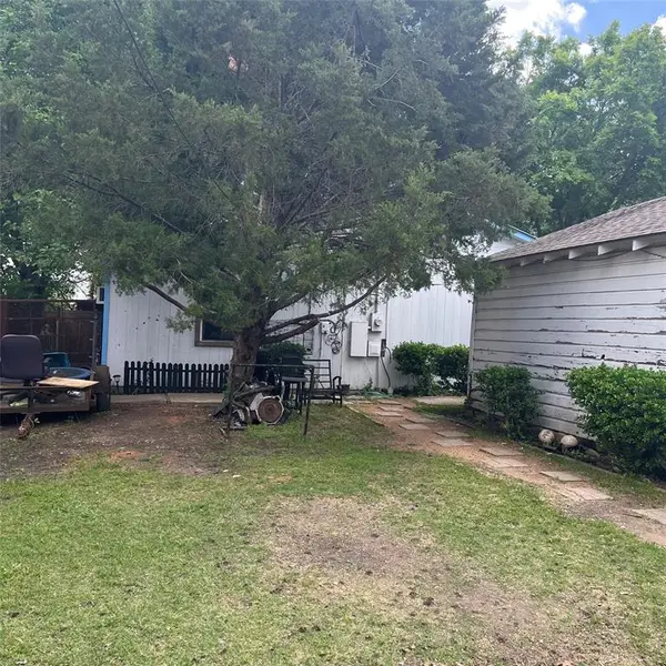 1608 Coleman Street, Mckinney, TX 75069