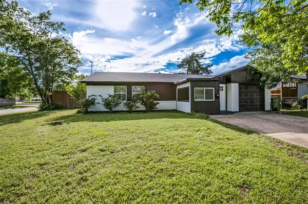 117 Heather Drive, Garland, TX 75042