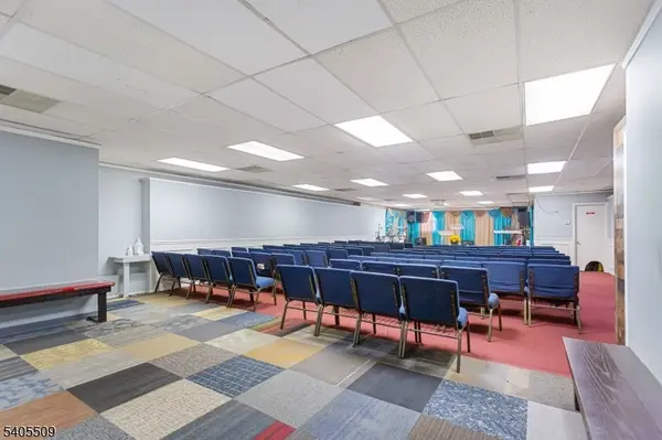 605 Main St, Boonton Town, NJ 07005