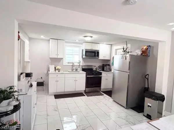 219 Stebbins Pl, Plainfield City, NJ 07063