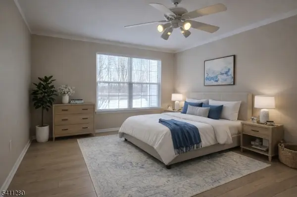 42 Crestview Ln #42, Mount Arlington Boro, NJ 07856