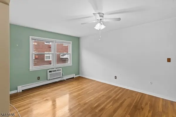 476 Joralemon St #H-4, Belleville Twp., NJ 07109