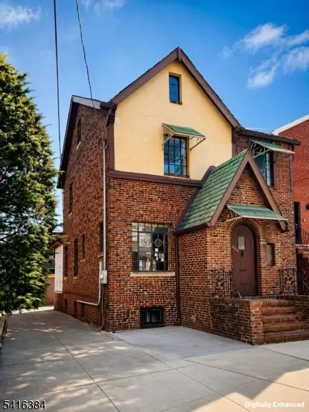 Address not disclosed, West New York Town, NJ 07093