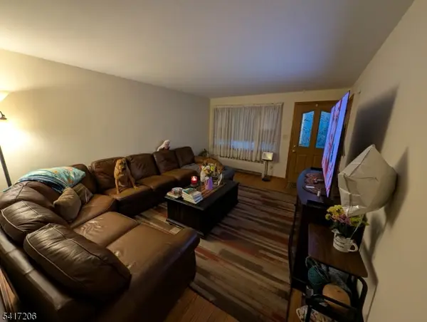 95 Third Ave, Garwood Boro, NJ 07027