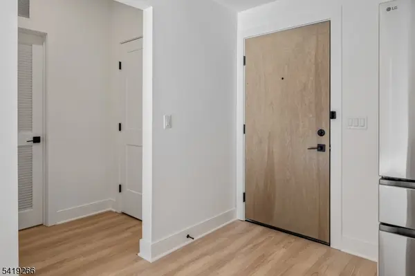 20 Encampment Ct203, Montville Twp., NJ 07082