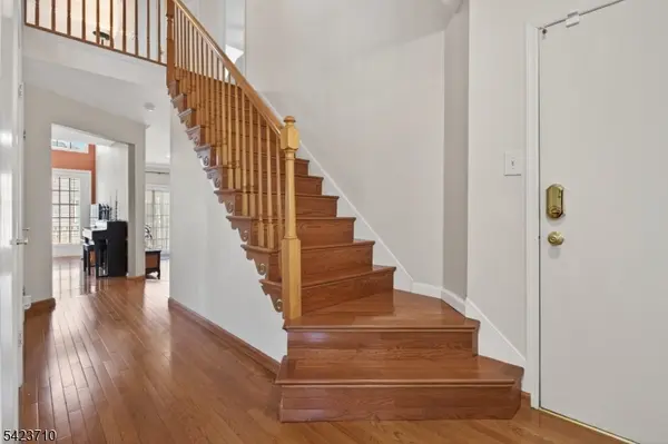 1 Fisher Dr, Hillsborough Twp., NJ 08844