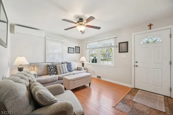 23 Smith Ave, Wanaque Boro, NJ 07420