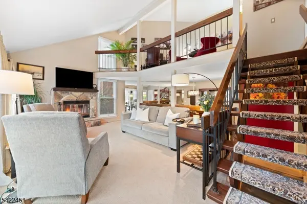 124 Bluebird Dr #4C, Hillsborough Twp., NJ 08844