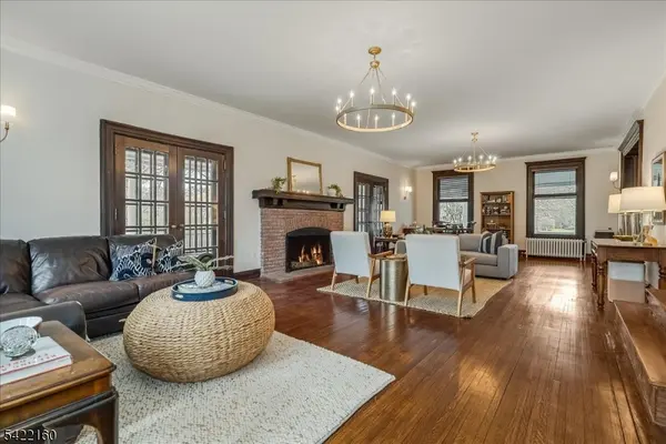 206 Montrose Ave, South Orange Village Twp., NJ 07079