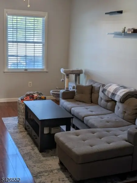 13 Oak St, Rockaway Boro, NJ 07866