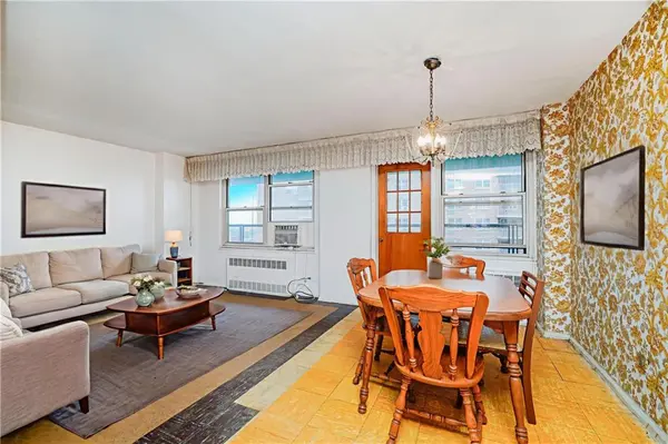 1935 Shore Pkwy #8E, Brooklyn, NY 11214