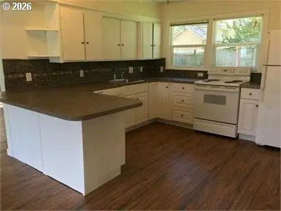 4103 SE 73RD AVE, Portland, OR 97206