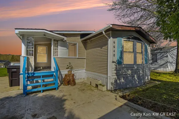 6648 Millstone DR SE, Caledonia Twp, MI 49316