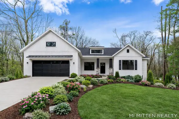 2322 Forest Trail CIR, Ganges Twp, MI 49408