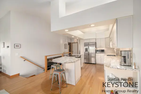 1307 Bent Tree DR #68, Georgetown Twp, MI 49426