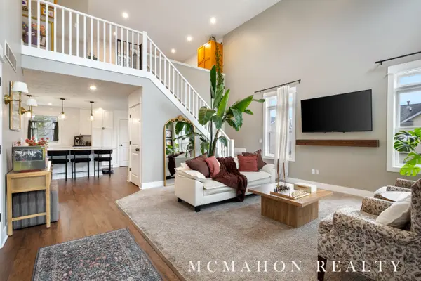 3736 Sussex CT, Zeeland Twp, MI 49464