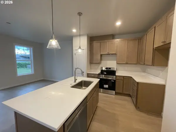 20751 NE Thompson TER, Fairview, OR 97024