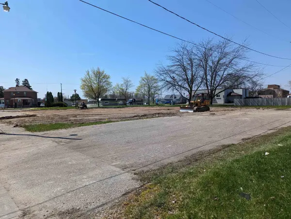 100 W Huron, Au Gres Twp, MI 48703