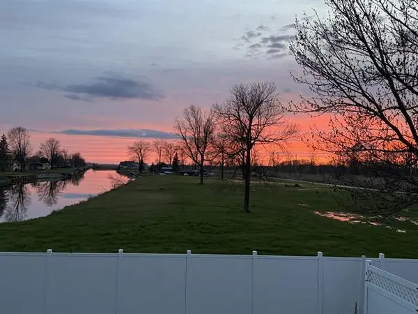 2414 Lola LN, Au Gres Twp, MI 48703