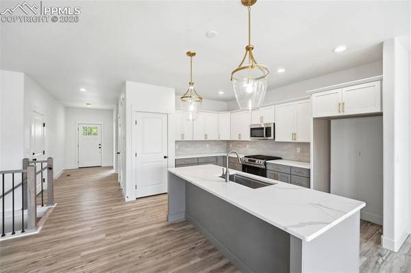 5124 Balsam ST, Colorado Springs, CO 80923