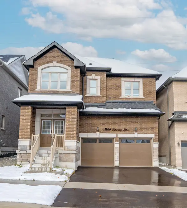 1144 Skyridge BLVD,  Pickering,  ON L1X 0M4