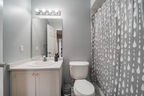 52 Torr LN, Ajax, ON L1S 7M9