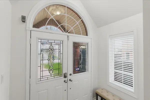 1154 Meath DR, Oshawa, ON L1K 0G3