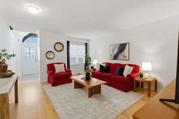 1154 Meath DR, Oshawa, ON L1K 0G3