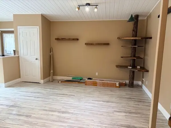 3816 30th Side Road, Innisfil, ON L9S 2Y4