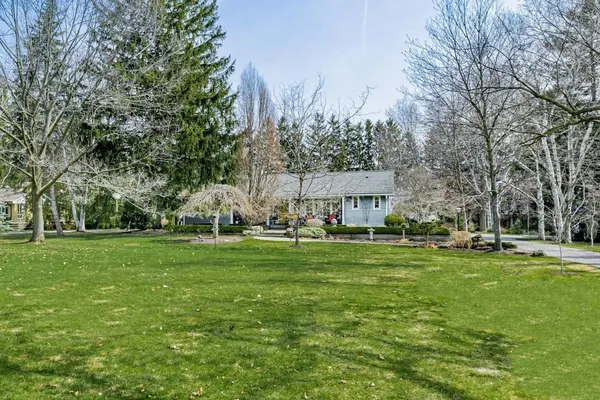 9 Orchard ST, Markham, ON L3P 2S9