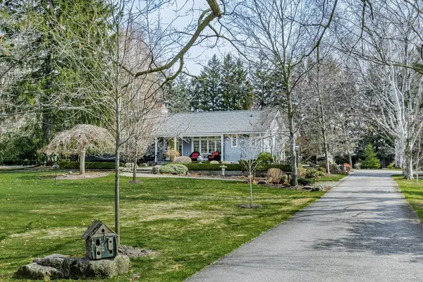 9 Orchard ST, Markham, ON L3P 2S9