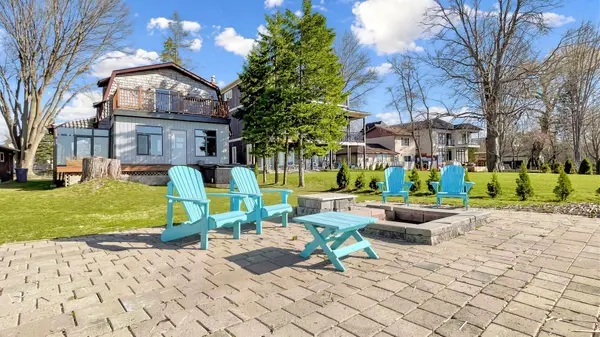 36 Shirlea BLVD, Georgina, ON L4P 1K9