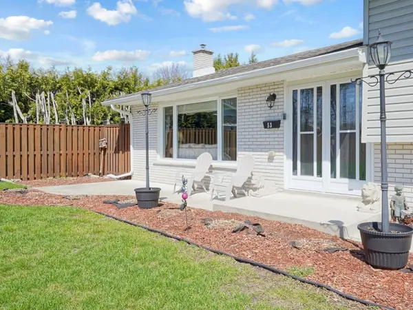 53 Metro RD N, Georgina, ON L4P 1C1