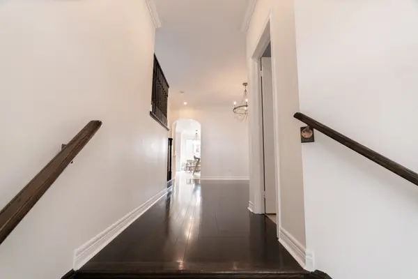 142 Yakefarm BLVD, Whitchurch-stouffville, ON L4A 0R8