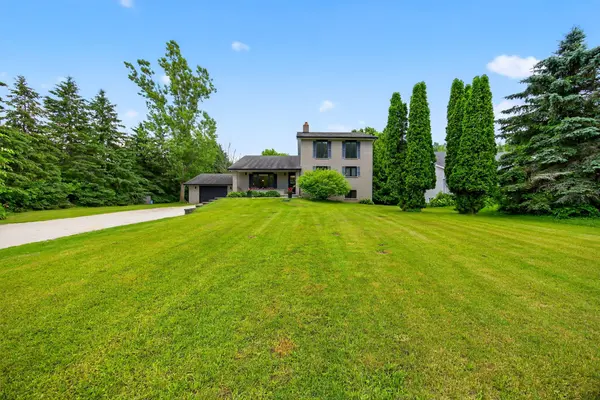 79 Caroline ST W, Clearview, ON L0M 1G0