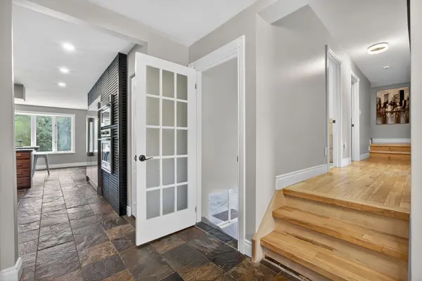 79 Caroline ST W, Clearview, ON L0M 1G0