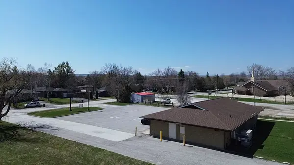 204 Beech ST, Clearview, ON L0M 1S0