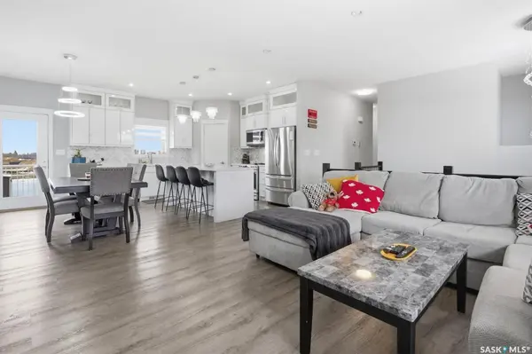 806 1st AVENUE N, Warman, SK S0K 4S0