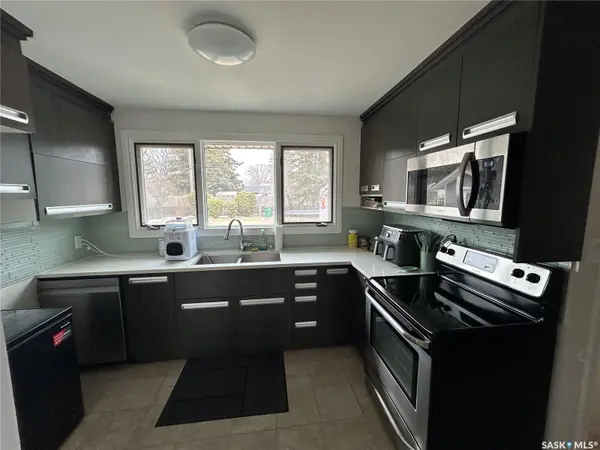 2616 Clarence AVENUE S, Saskatoon, SK S7J 1M6