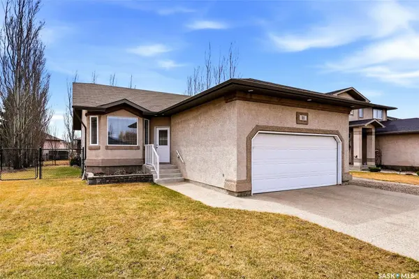 11 Fairway CRESCENT, White City, SK S4L 0A8