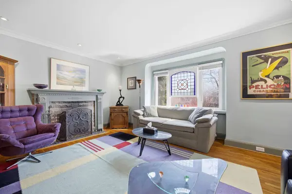 46 Twentieth ST, Toronto W06, ON M8V 3L6