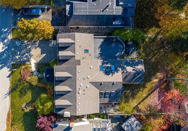 78 Raymar PL, Oakville, ON L6J 6M1