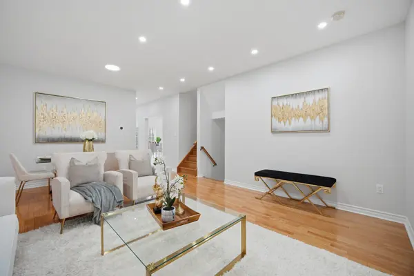 62 SIR JACOBS CRES, Brampton, ON L7A 3V2