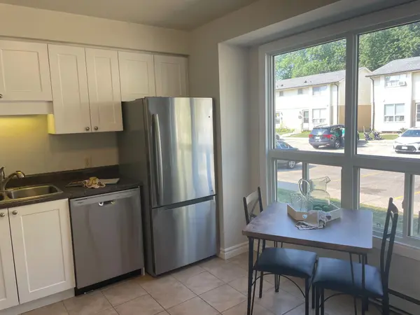 135 BELMONT DR #67, London South, ON N6J 4J3