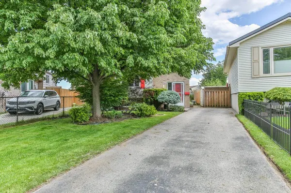 76 SPEIGHT CRES, London East, ON N5V 3W8