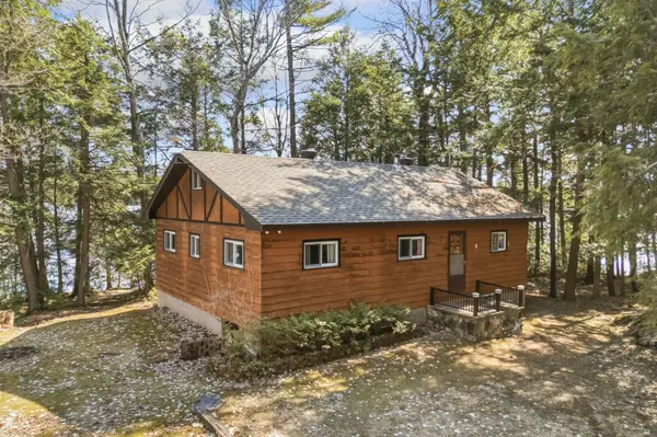 1117 Canadian Shield CRES, Highlands East, ON K0L 2A0