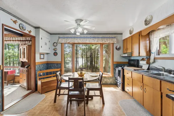 1117 Canadian Shield CRES, Highlands East, ON K0L 2A0