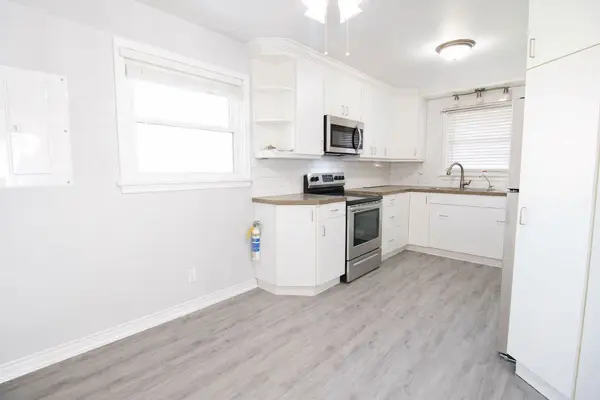 98 James ST E #1, Welland, ON L3B 5M4